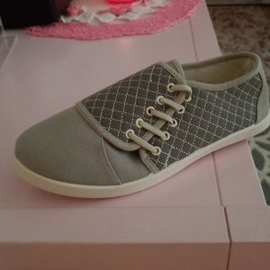Slide Lace Sneaker